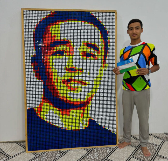 Khusan Mee et l'art du Rubik's cube